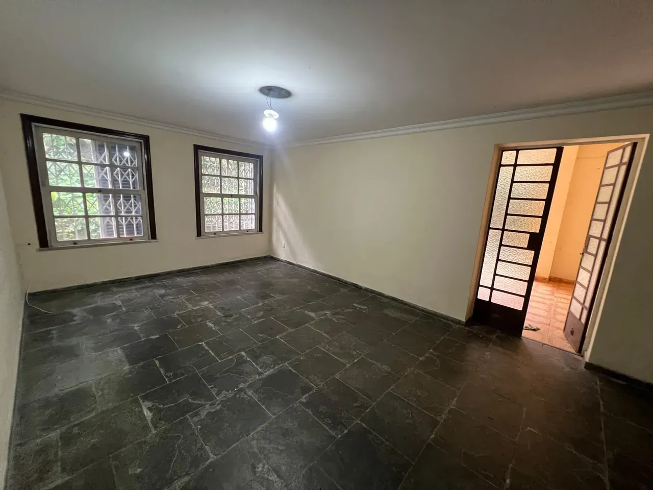 Duplex house with 4 bedrooms, 2 en-suites, 800 m² — photo 33