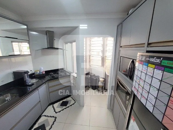 2-bedroom apartment with balcony and 1 parking space — photo 2