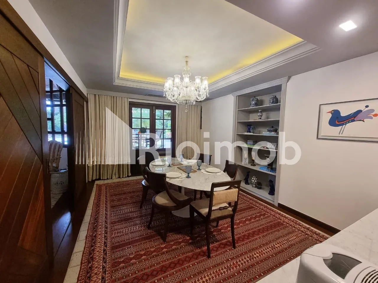 Furnished house with 5 bedrooms and 5 bathrooms — photo 8