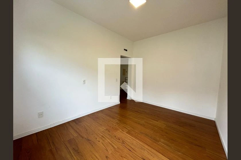 Casa com 4 quartos e jardim privativo — photo 10