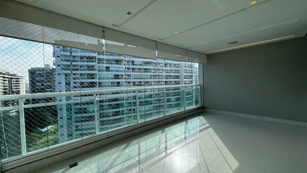 3-bedroom apartment in a building with a sauna — photo 9