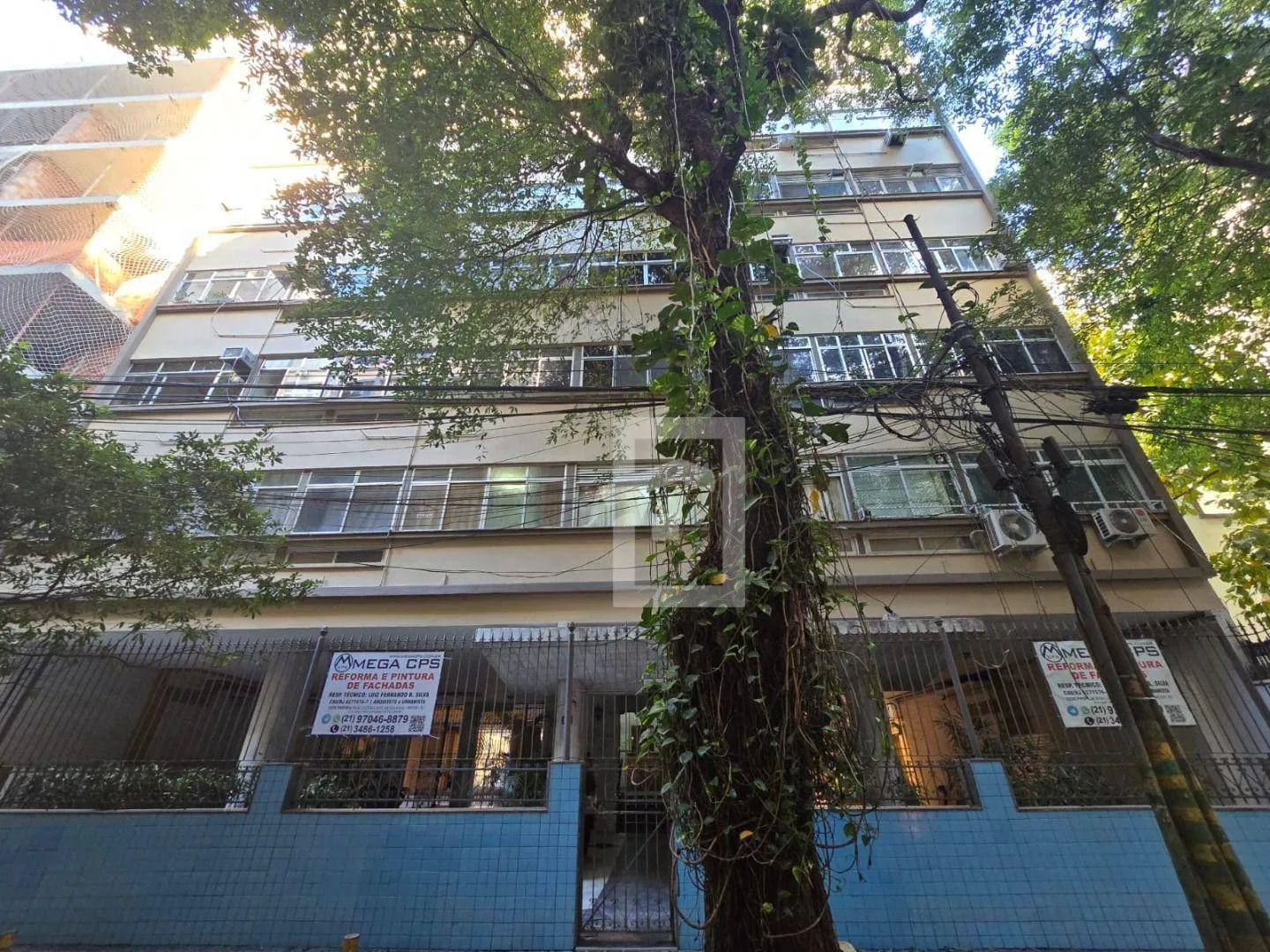 1-bedroom apartment with 24-hour concierge and 32 m² — photo 37