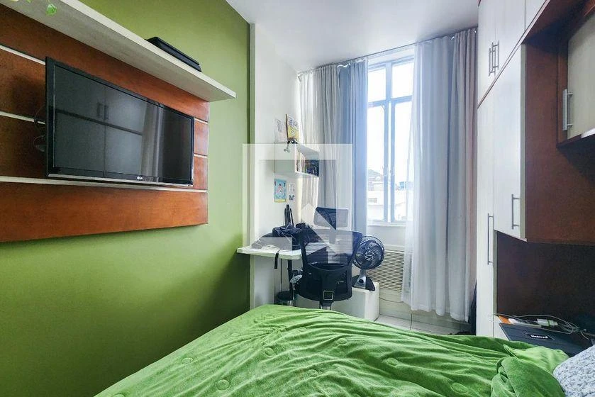 Furnished apartment, 90 m², with a bathtub — photo 34