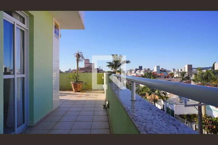 Apartamento de 3 dormitorios con suite y cocina abierta — photo 30