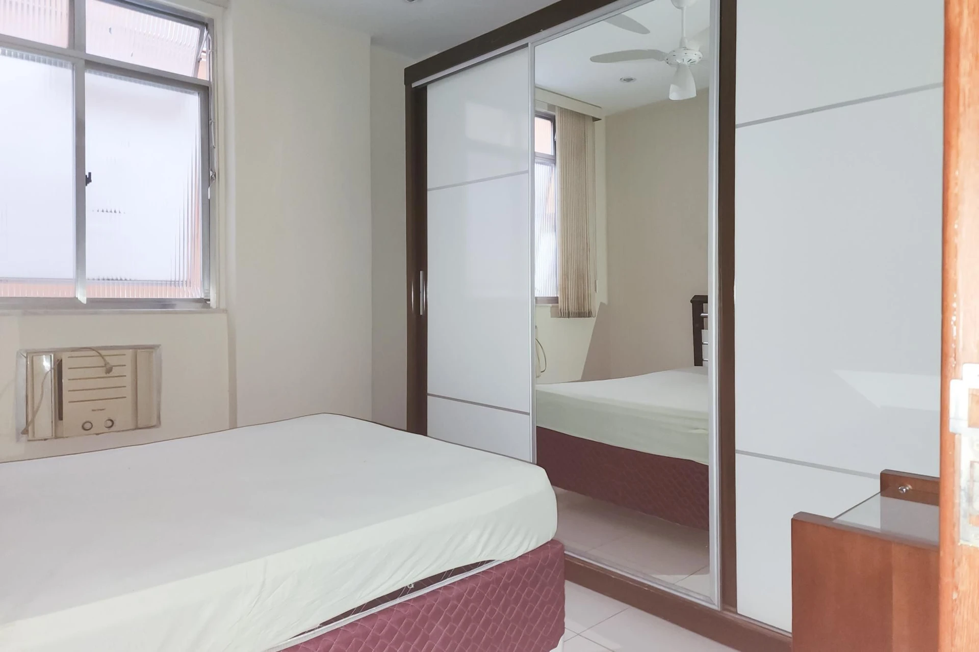 Apartamento mobiliado com 2 quartos e máquina de lavar roupa — photo 5