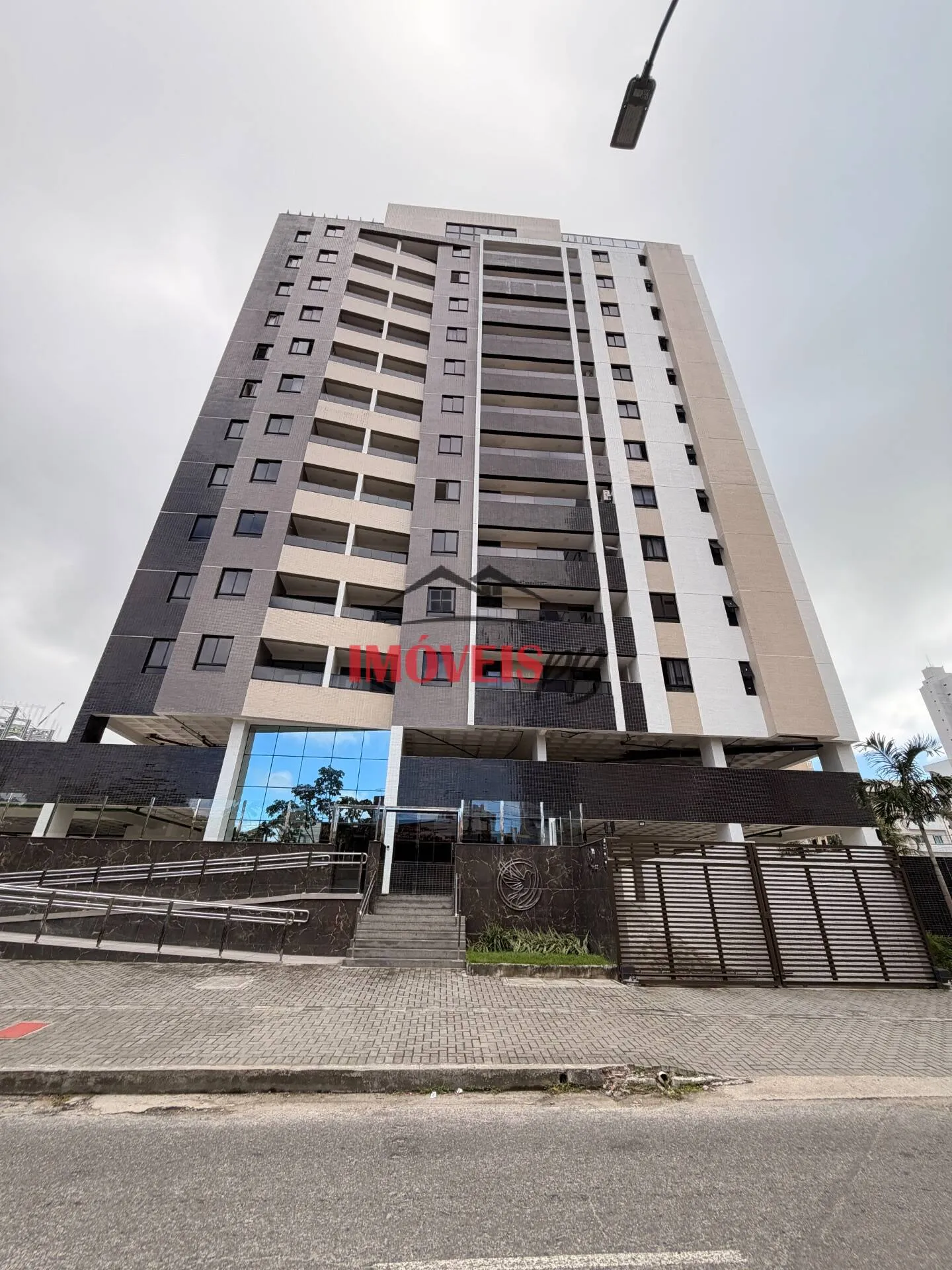 Apartamento de 3 quartos com suíte e varanda — photo 22