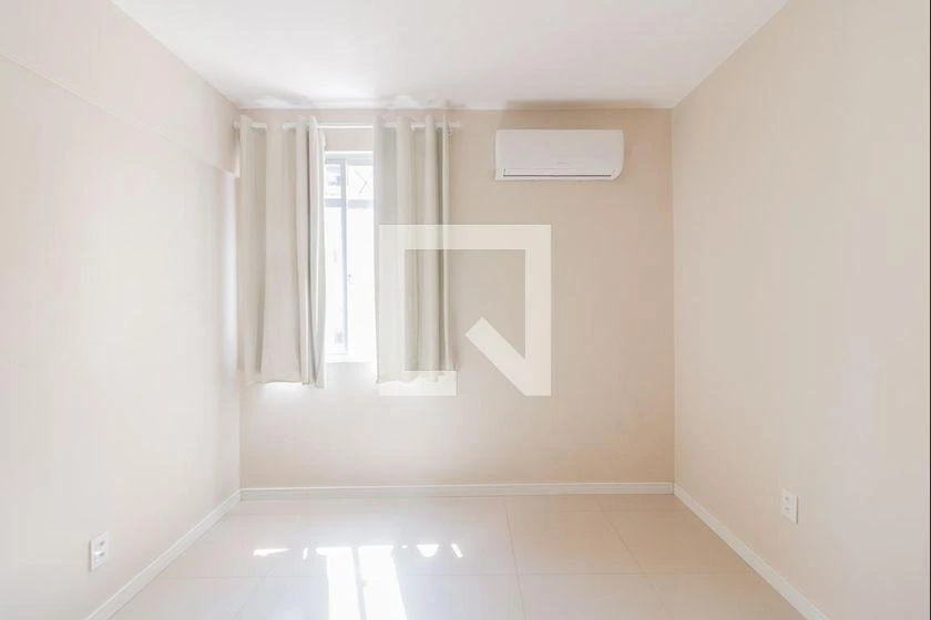 Apartamento sem mobília com 1 quarto e 1 banheiro — photo 11