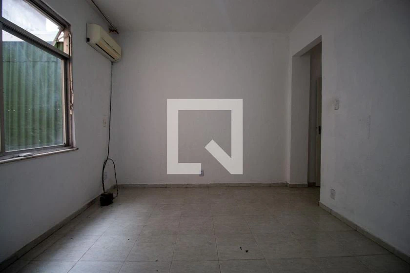 Apartamento sem mobília com 2 quartos e 1 banheiro — photo 16