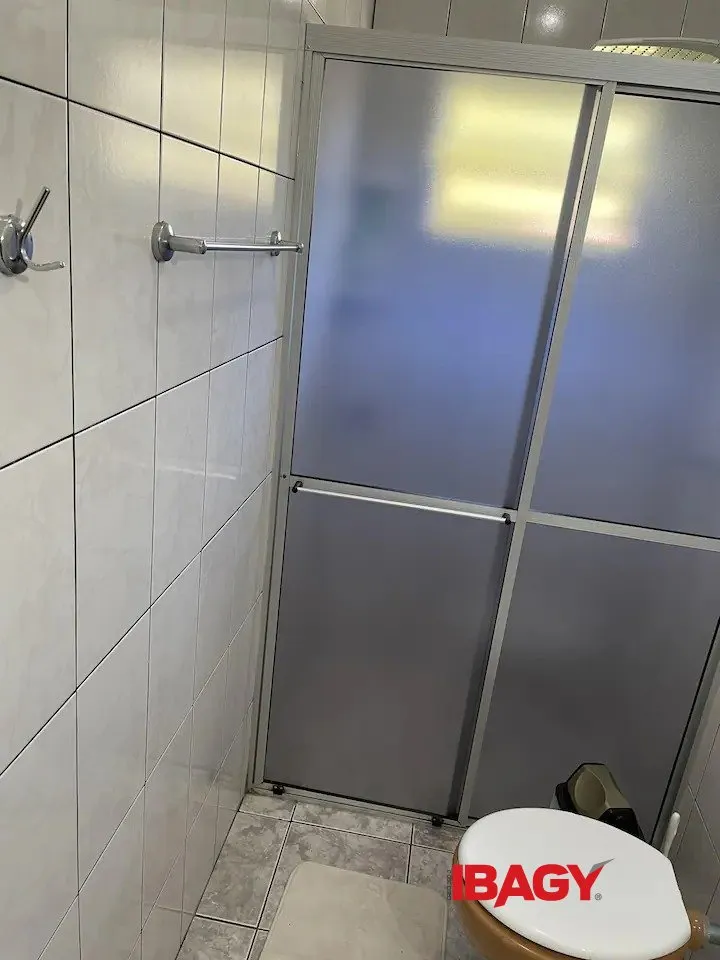 3-bedroom house with a water view in Florianópolis — photo 37