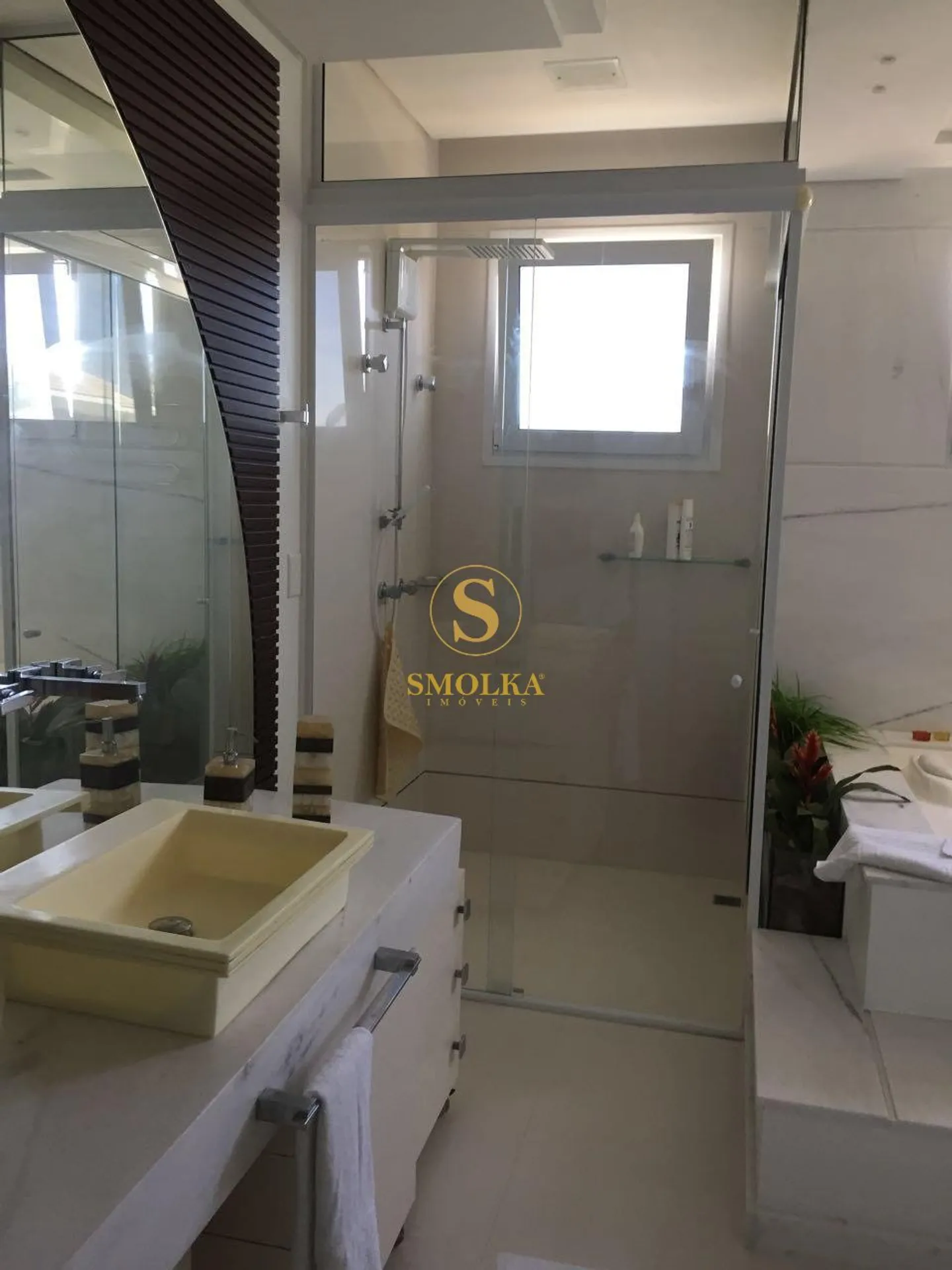 Casa amueblada de 787 m² con 5 suites y 6 plazas — photo 27