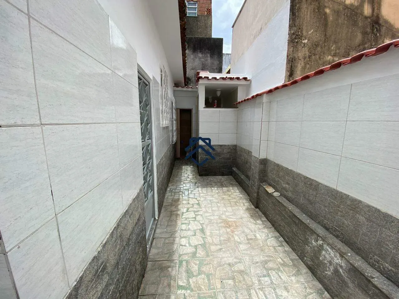Casa de 2 dormitorios y 1 baño, sin aparcamiento — photo 17