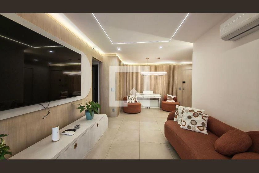 Панорамные окна и 3 спальни: квартира 123 м² — photo 12