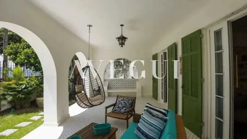 Furnished house with 4 bedrooms and 5 bathrooms — photo 15