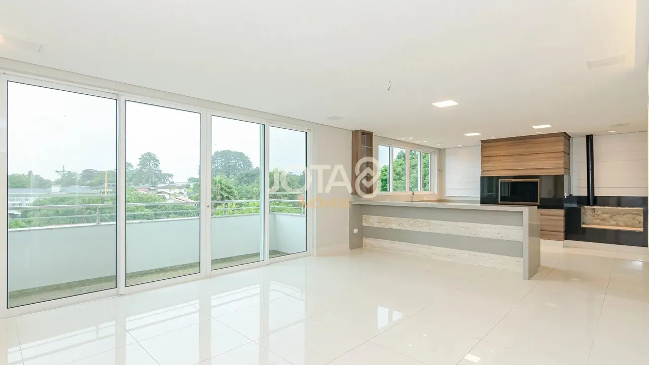 Condominium house with 4 en-suite bedrooms, 492 m² — photo 7