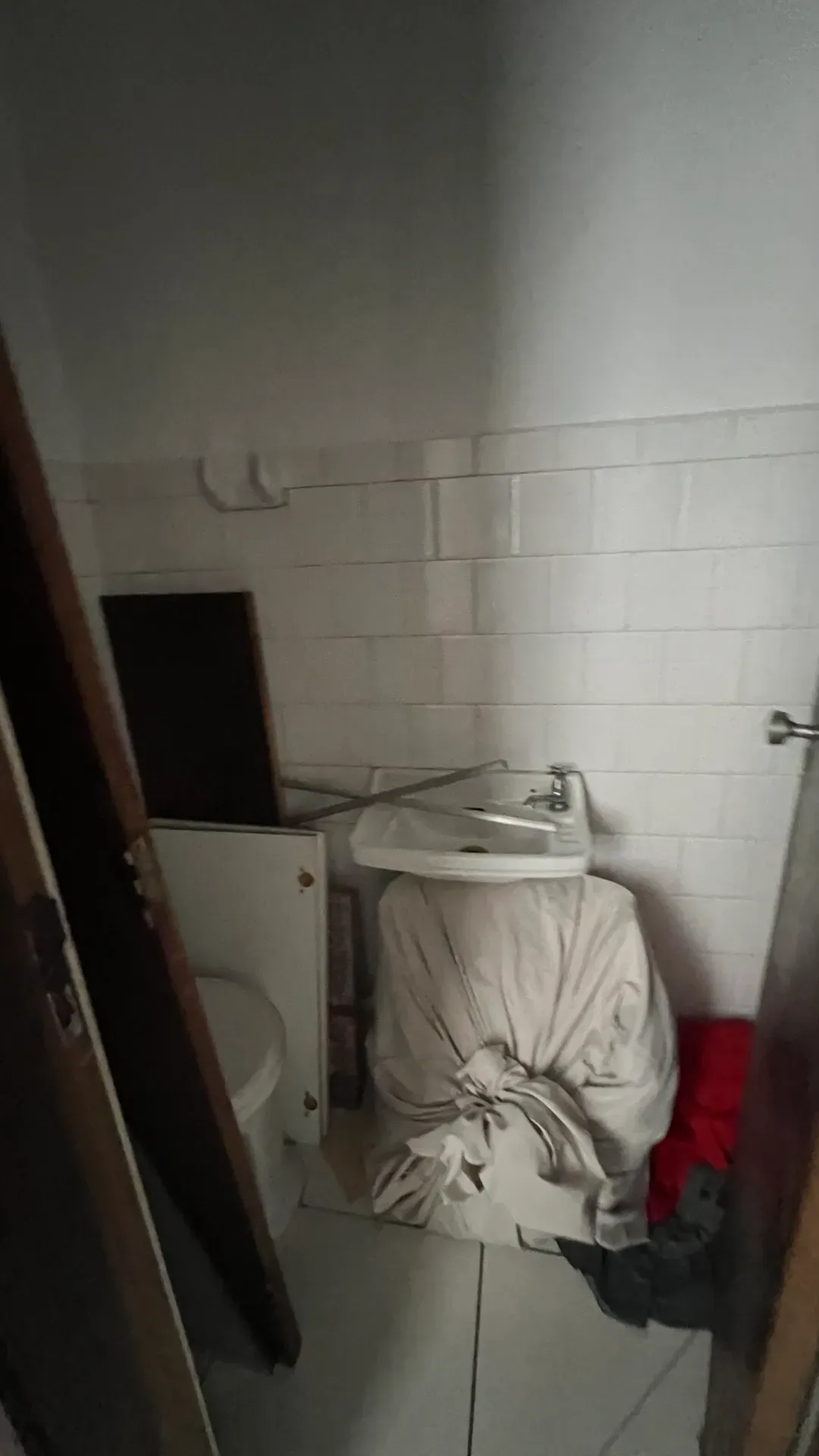 Apartment with 2 bedrooms and an in-unit maid room — photo 24