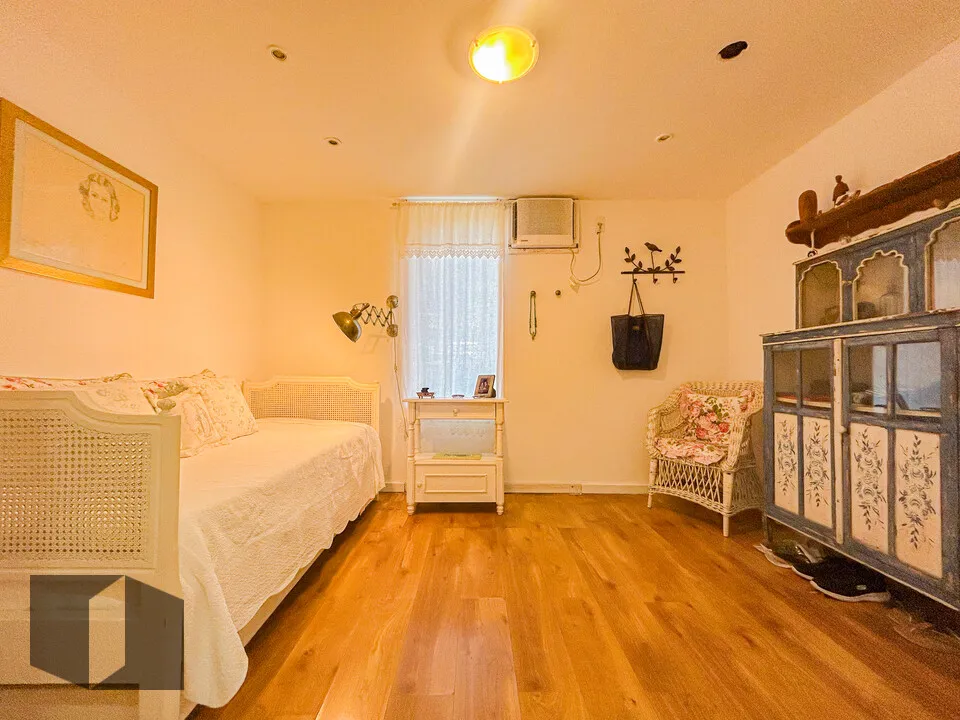 Casa triplex amueblada con 7 dormitorios y 5 suites — photo 49