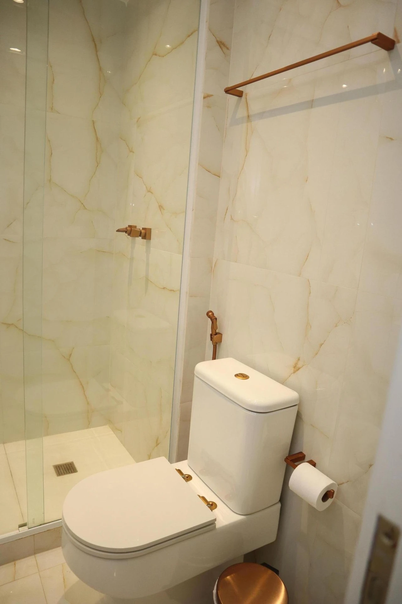 Apartamento mobiliado com 3 quartos e varanda — photo 36