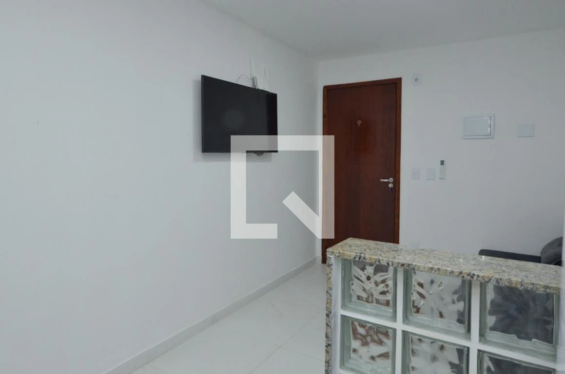 Kitnet mobiliada com 1 quarto e varanda — photo 8