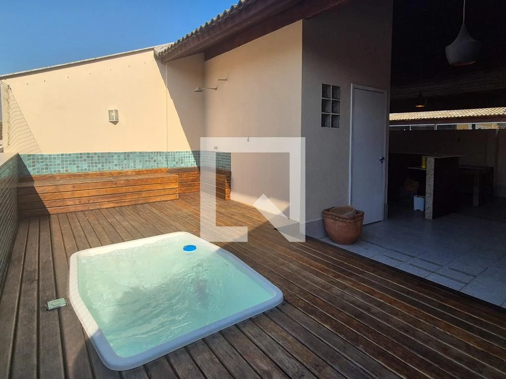 Casa de 4 dormitorios con balcón y 3 plazas de parking — photo 20