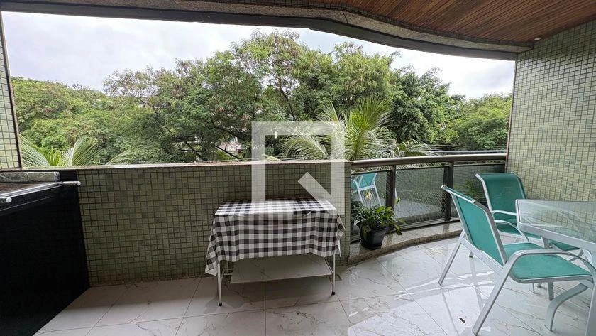 3-bedroom apartment with a grill on the balcony — photo 30
