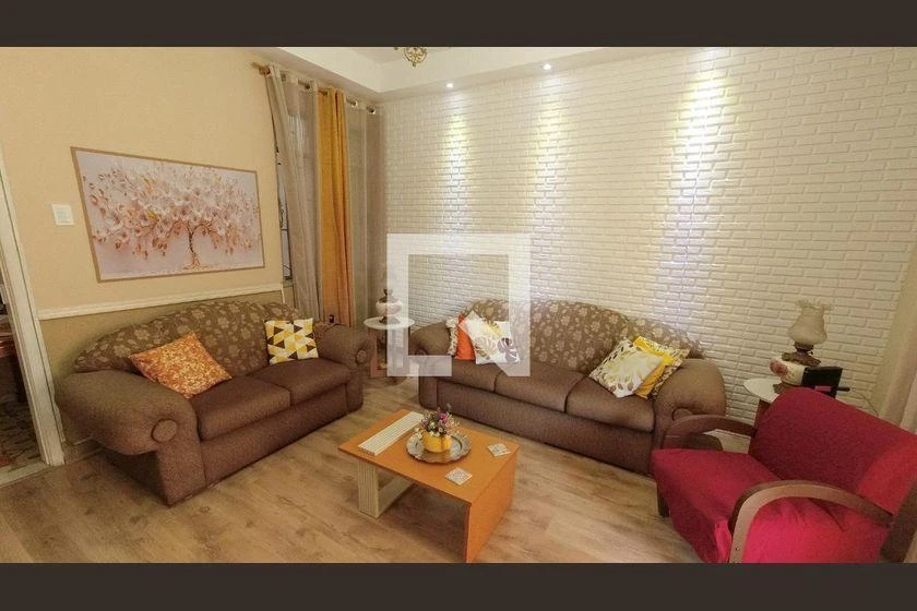 Furnished house with 5 bedrooms and 5 bathrooms