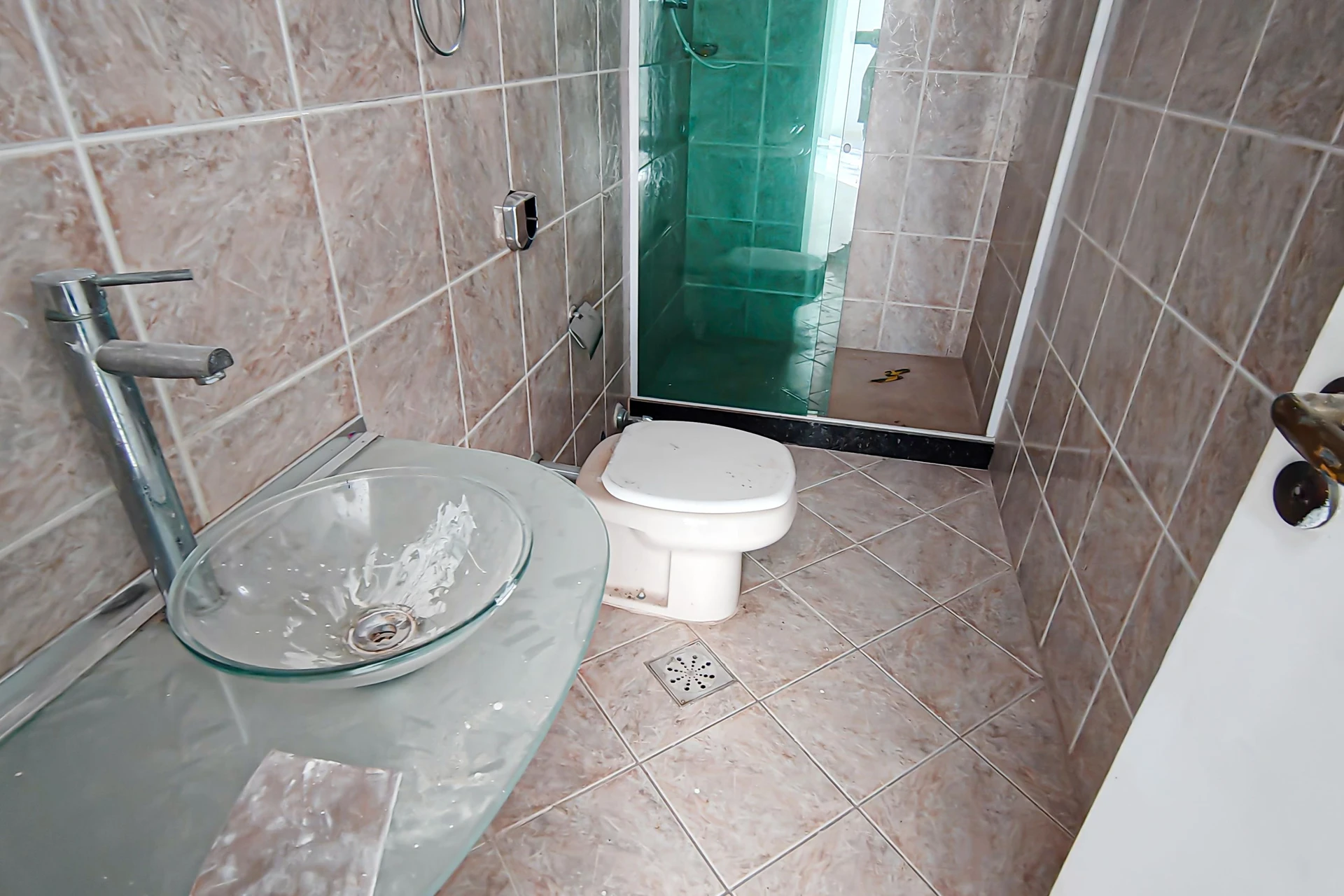 Casa em condomínio com 3 quartos e 4 banheiros — photo 20