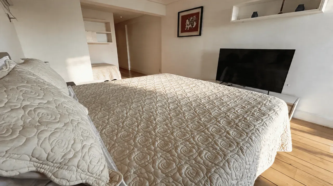 Apartment with 4 bedrooms and 5 bathrooms, 686 m² — photo 16