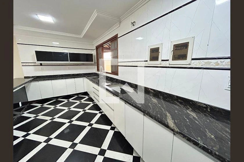 Casa com 3 quartos, suíte e cozinha a gás, 200 m² — photo 10