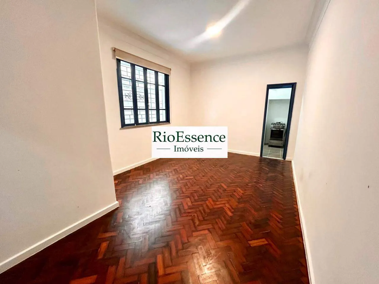 Unfurnished apartment with 2 bedrooms and 2 bathrooms — photo 6