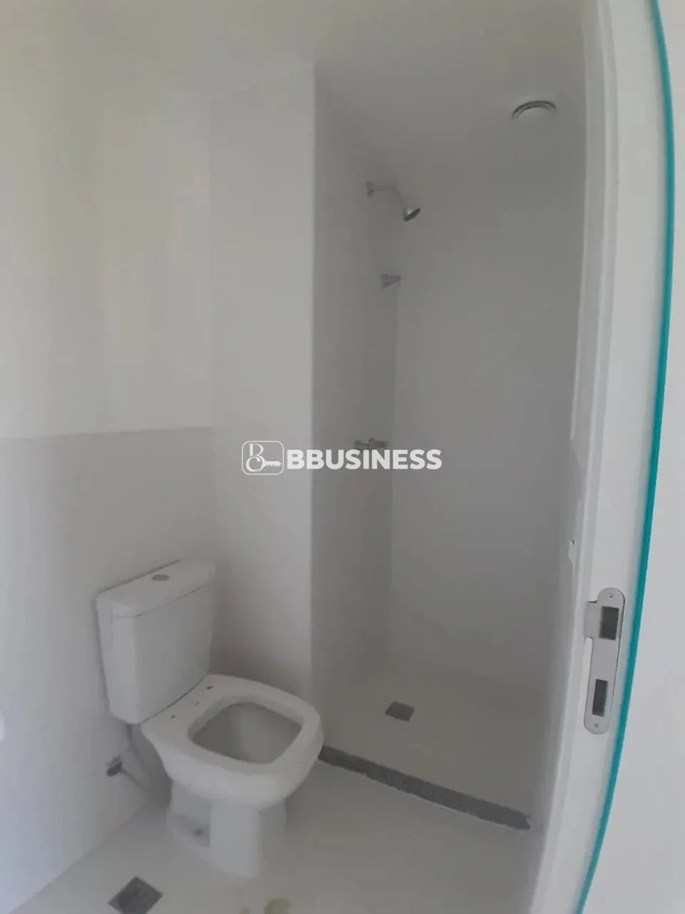 2-bedroom apartment with 2 bathrooms and 60 m² — photo 9