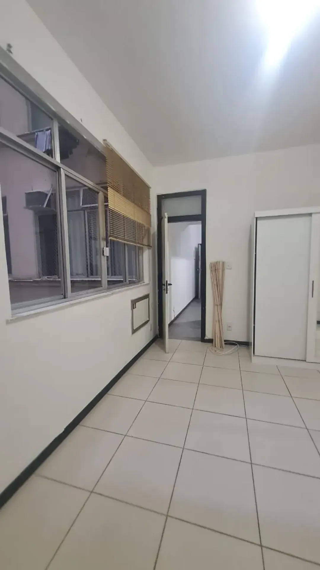 1-bedroom, 1-bath apartment on the 3rd floor — photo 8