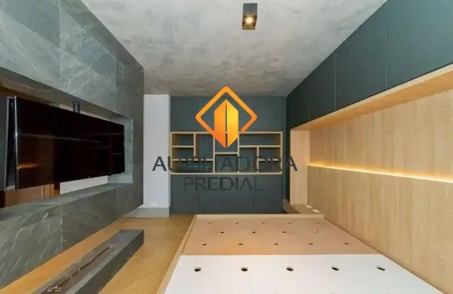 2-bedroom apartment with living room and glassed balcony — photo 5