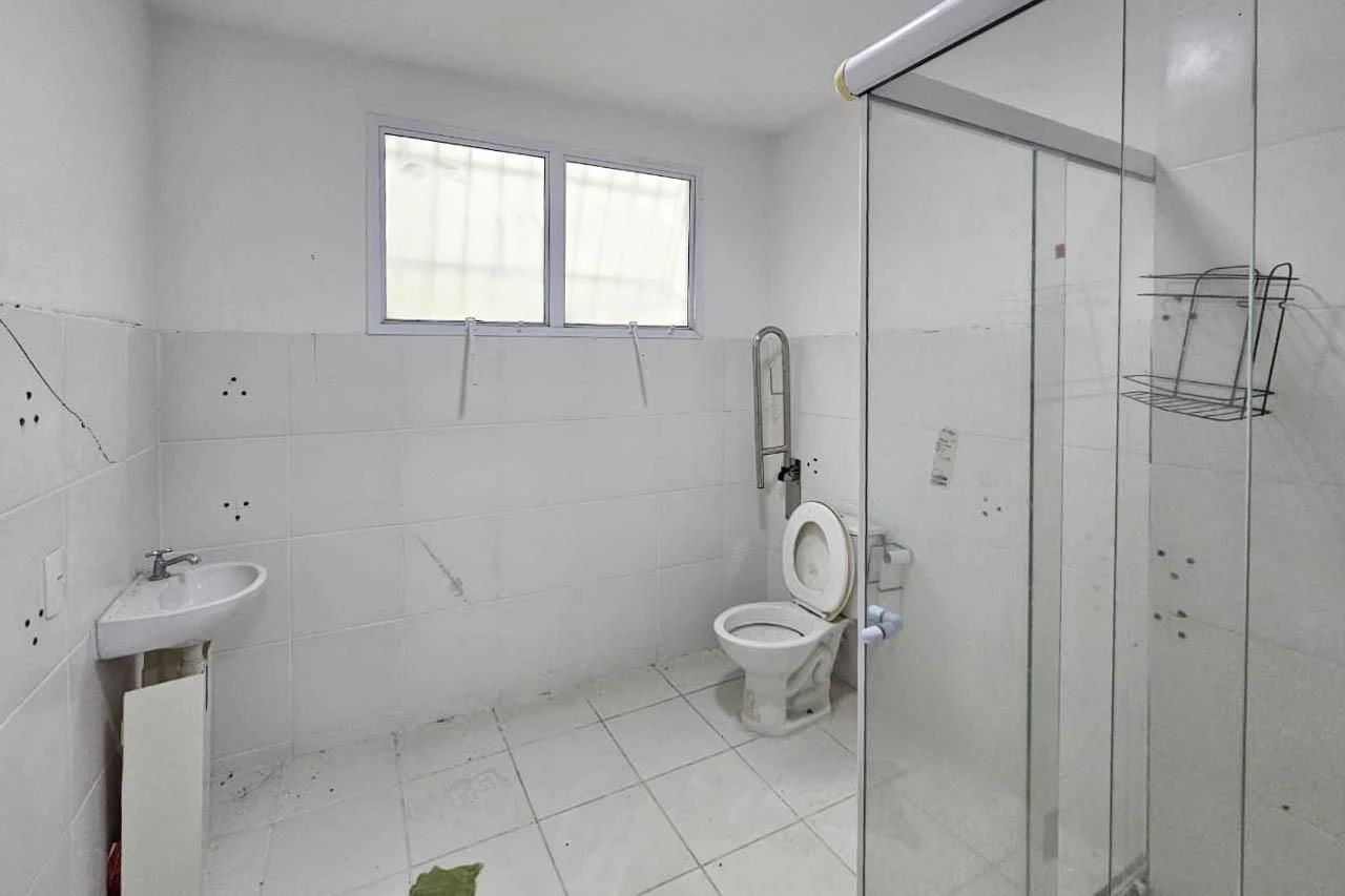 Apartamento de 2 quartos em condomínio com academia — photo 14