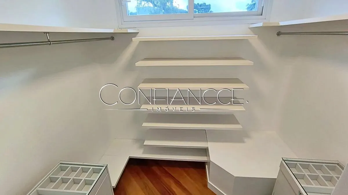 Casa em condomínio fechado com 5 quartos e 370 m² — photo 27
