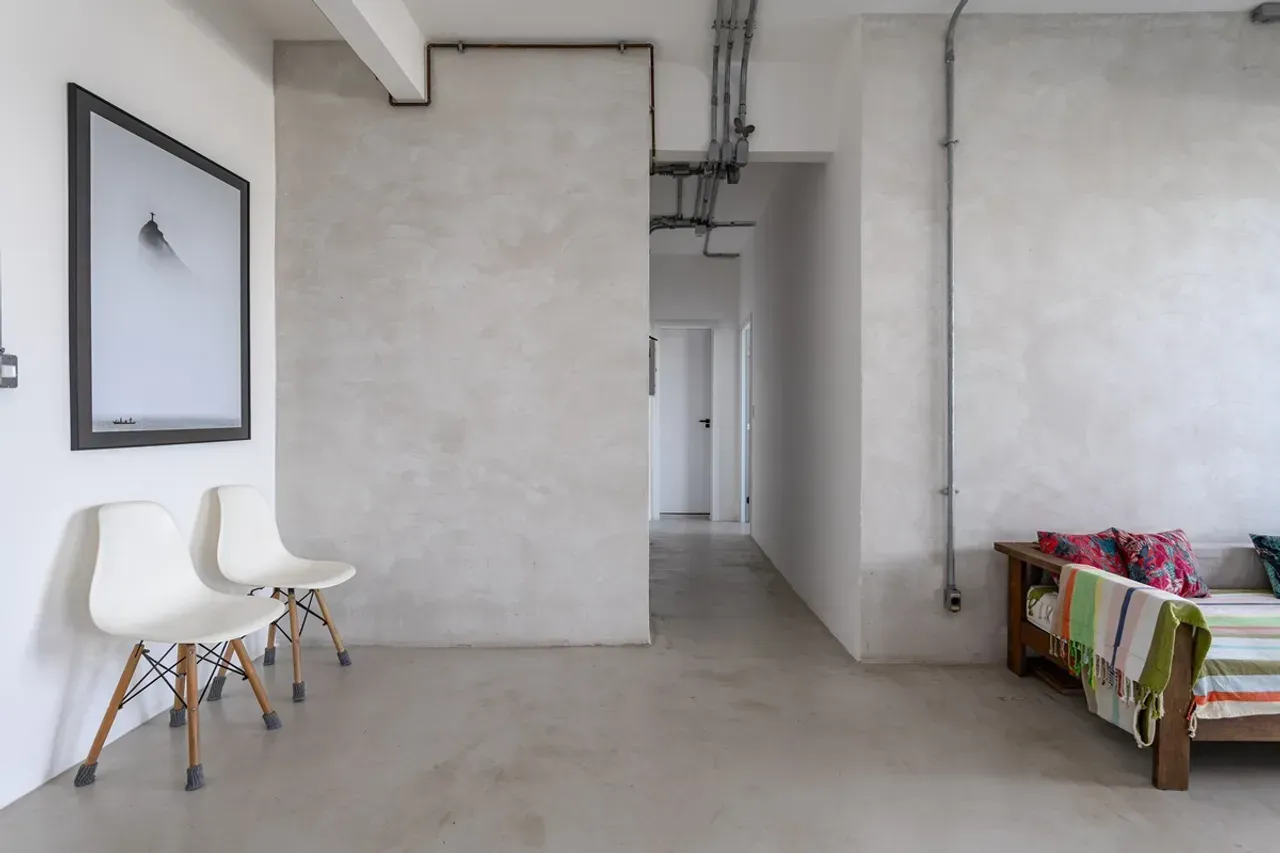 Furnished apartment with 2 bedrooms and enclosed balcony — photo 10