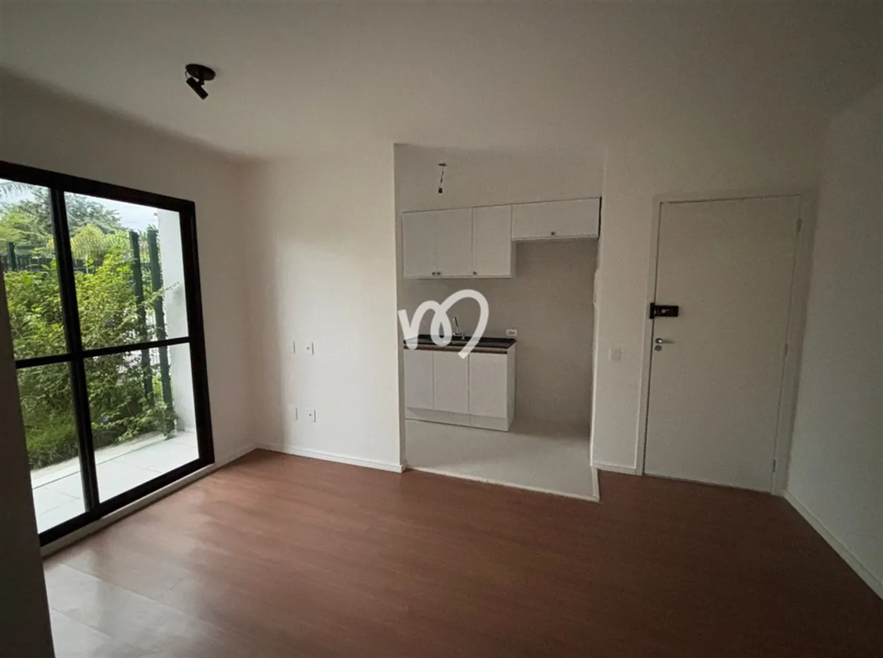 Unfurnished 2-bedroom apartment with 1 parking spot — photo 7
