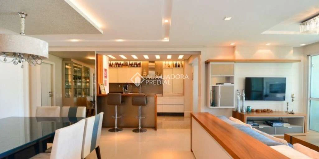 Apartamento amueblado con 2 dormitorios y 4 baños — photo 3