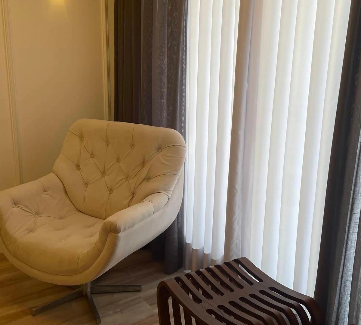 Home office in a 4-bedroom house, 320 m² — photo 23