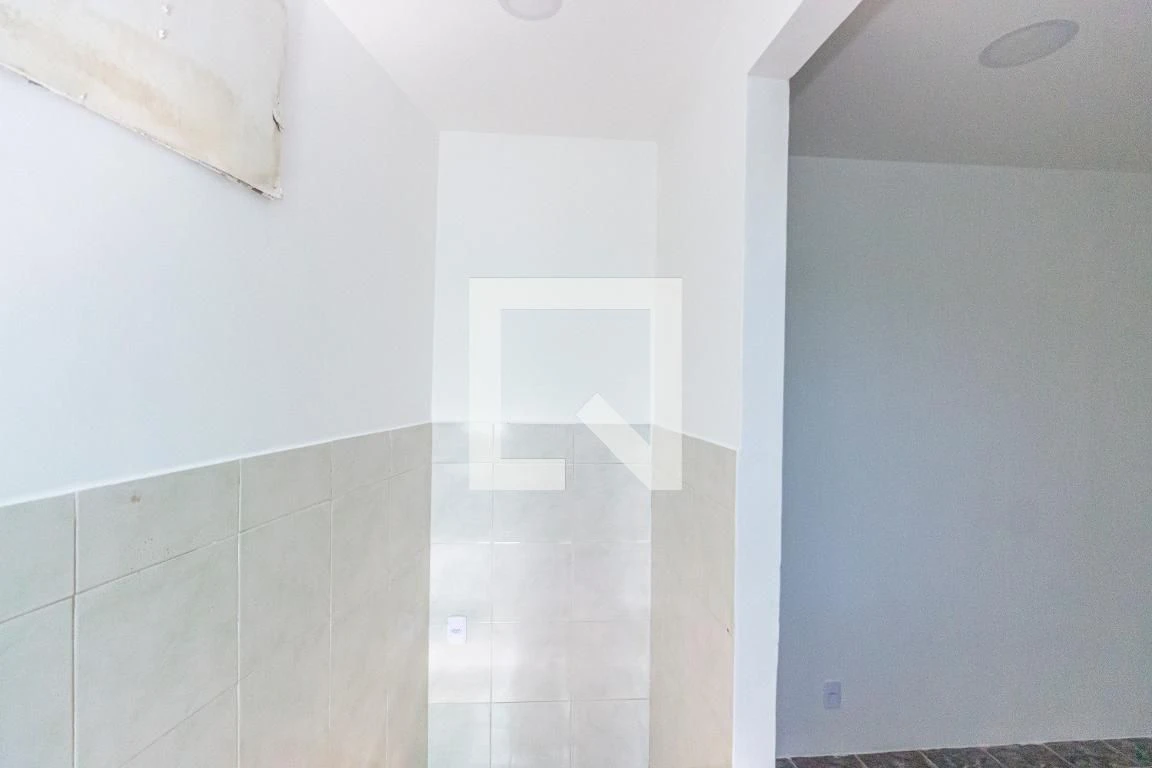 Estudio sin amueblar con 1 dormitorio y 1 baño — photo 3