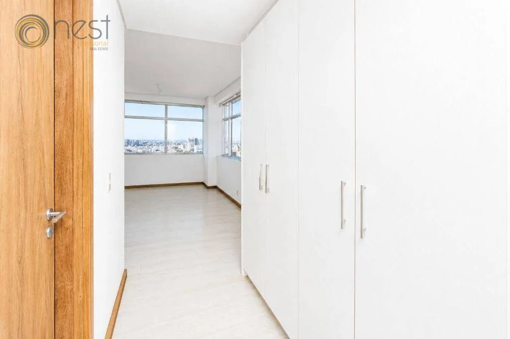 1-bedroom apartment with a washing machine and 65 m² — photo 26