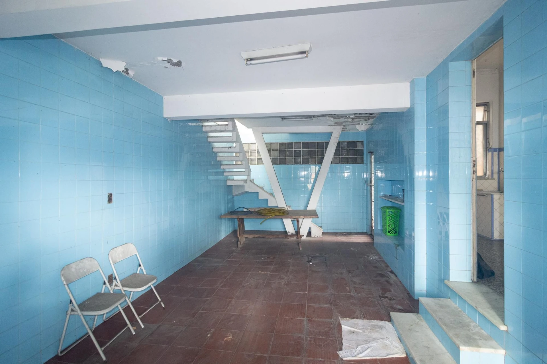 6 quartos e jardim: casa de 263 m² — photo 58