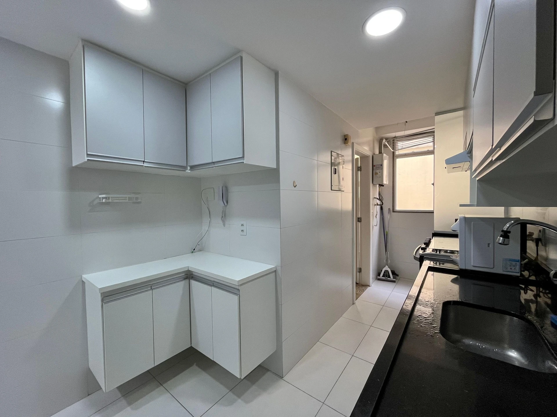 3-bedroom apartment with a washing machine in Rio de Janeiro — photo 32