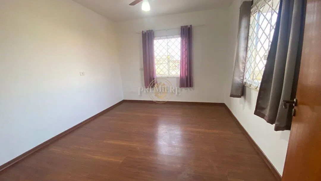 Будинок 300 м² з 3 спальнями та 2 госпзонами — photo 6