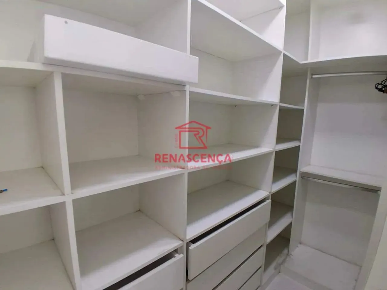Квартира з 2 спальнями та балконом — photo 12