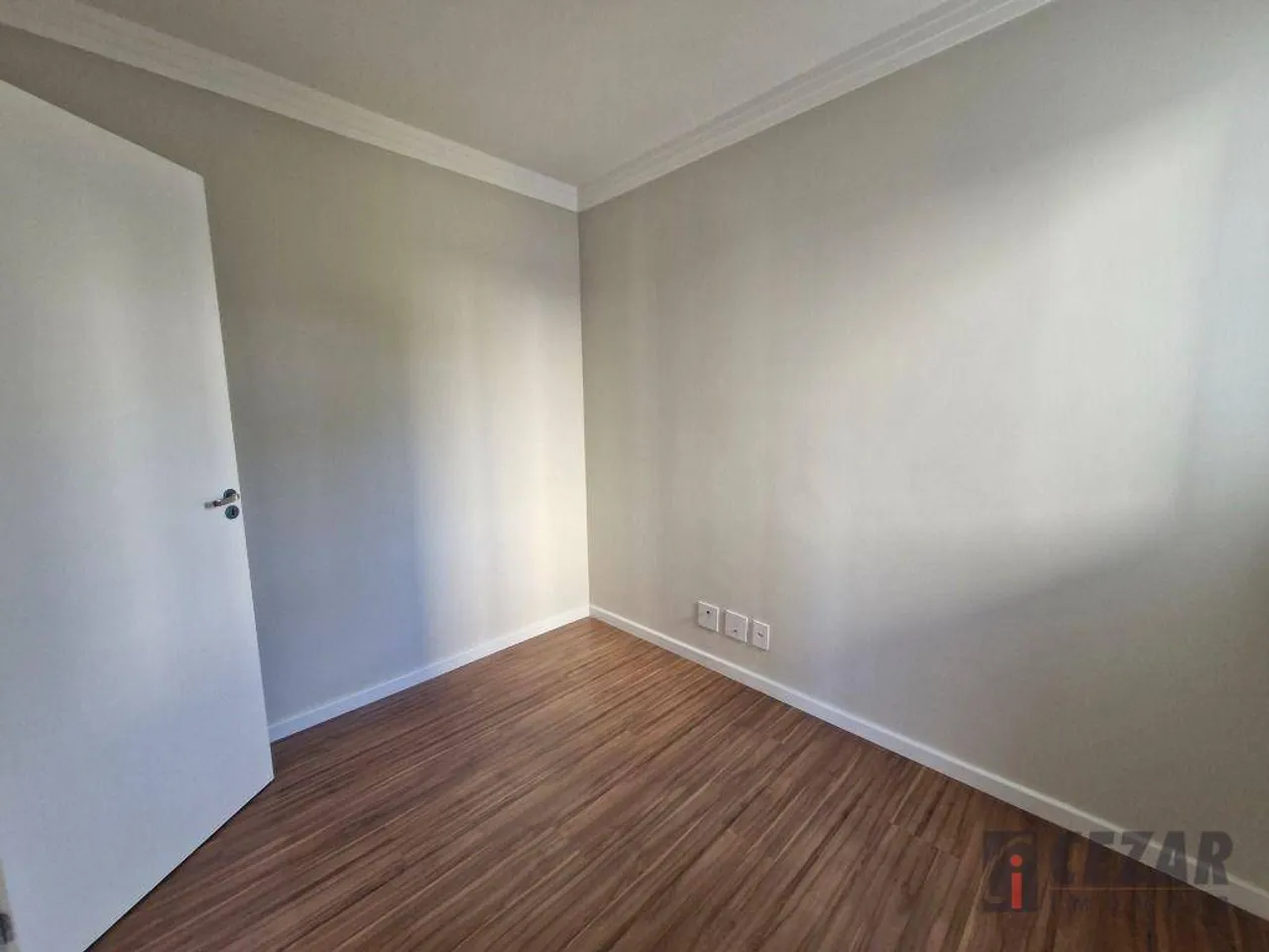 2-bedroom apartment with closed kitchen and balcony BBQ — photo 9