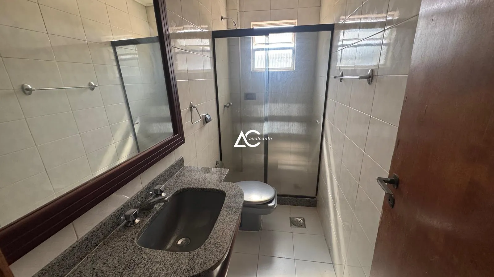 Furnished duplex house with 4 bedrooms and 600 m² — photo 2