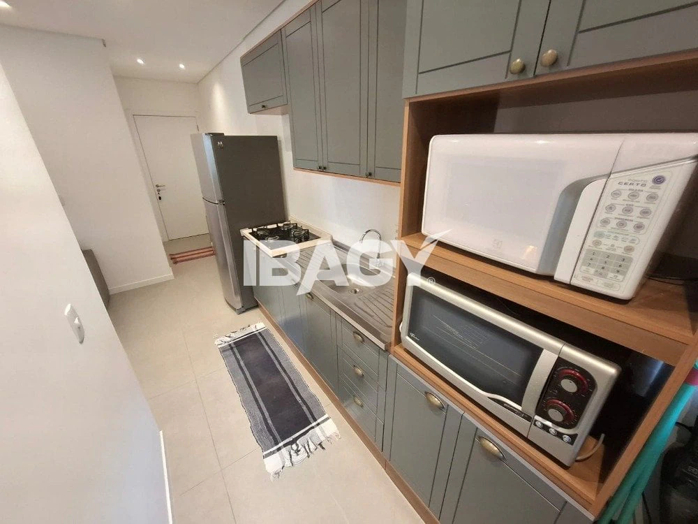 2-bedroom apartment with a private BBQ — photo 5