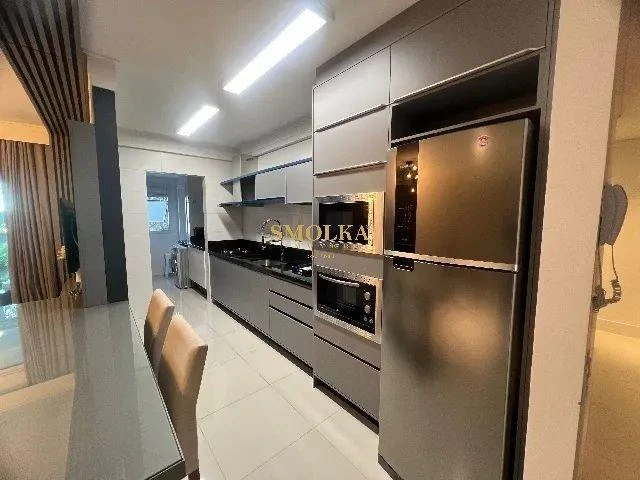 Apartamento com janelas do piso ao teto, Agronômica — photo 16