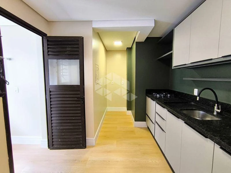 Apartamento de 2 quartos com máquina de lavar, Agronômica