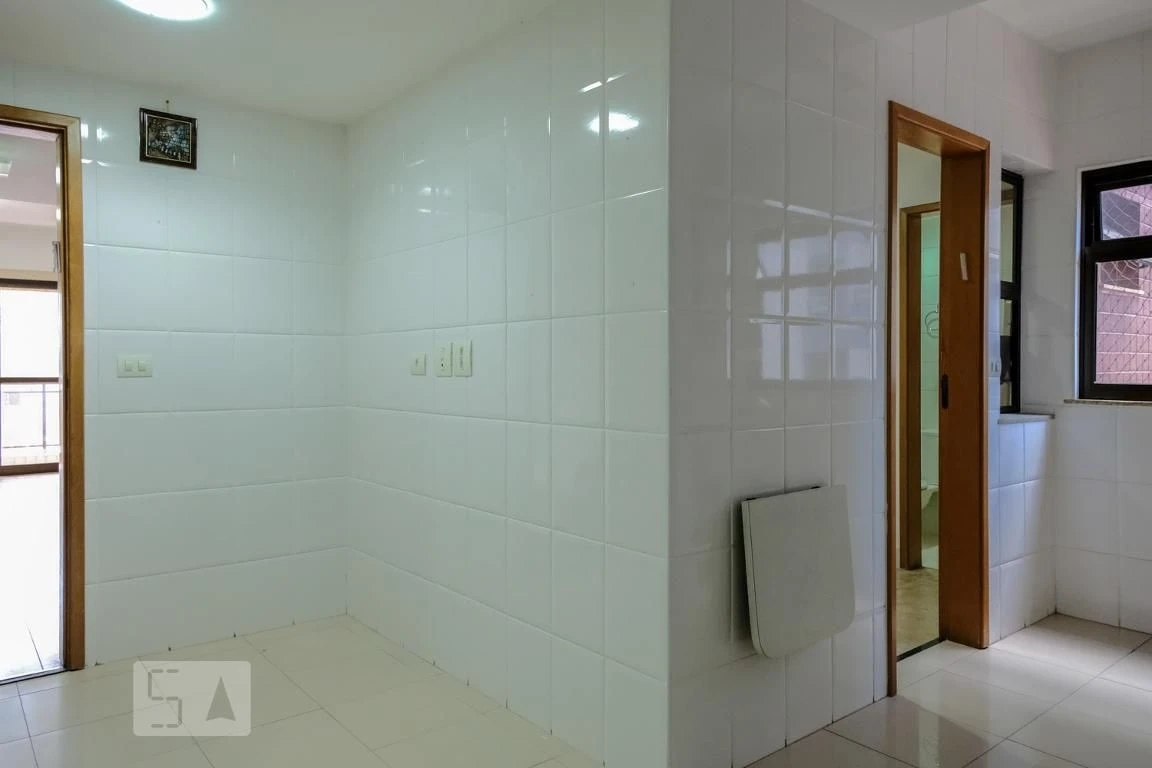 3-bedroom apartment with a mountain view — photo 45